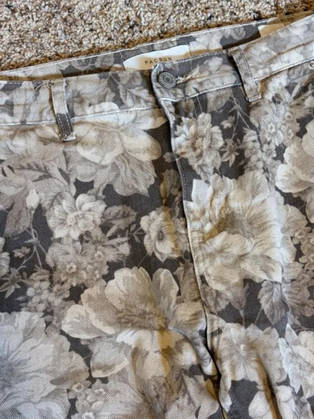 Pacsun Men's Floral Print Pants